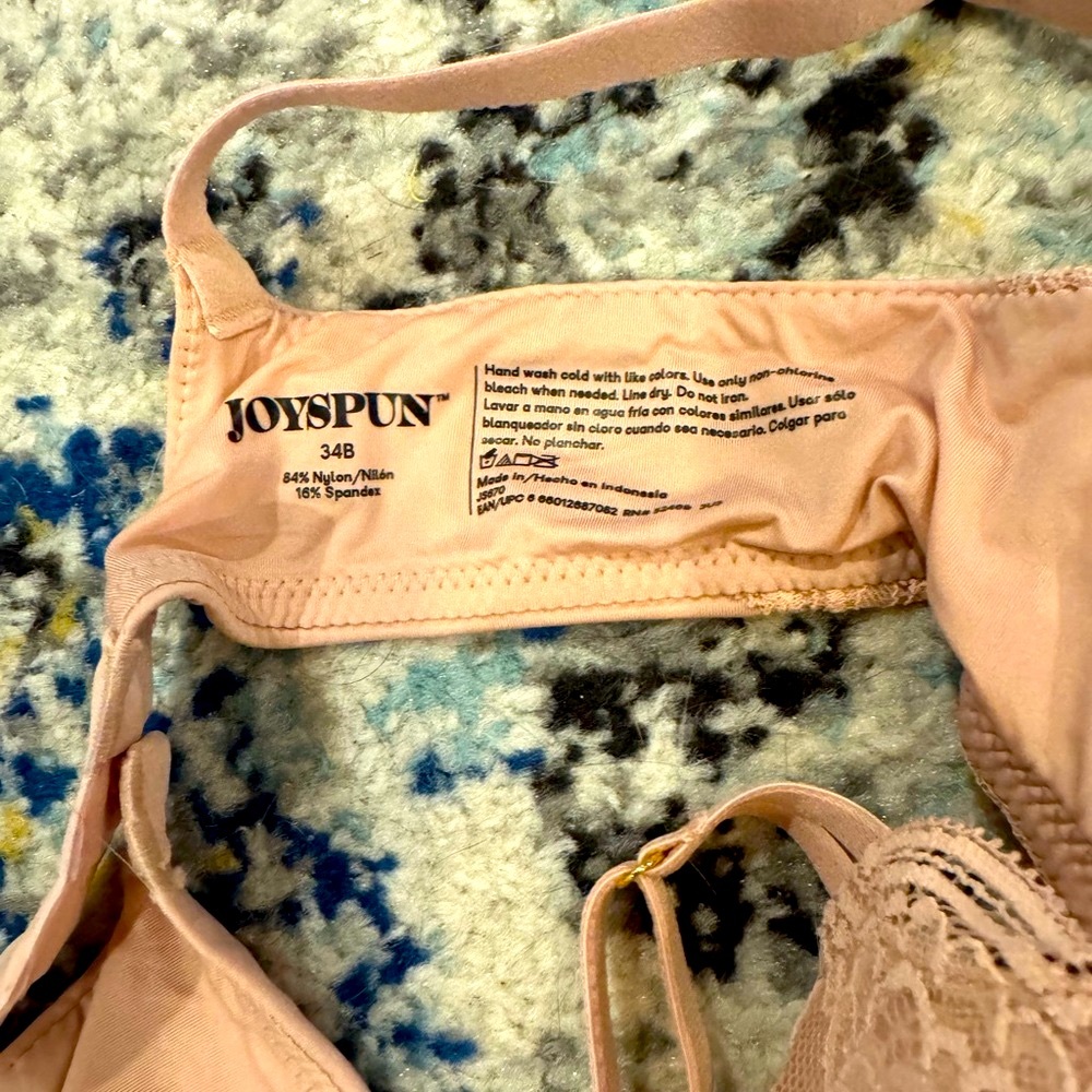 Chic Lace and Smooth Women's Bra Set - Black and Pink - Picture 6 of 7